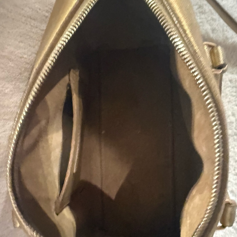 YSL Saint Laurent Gold Crossbody Bag - Picture 7 of 12